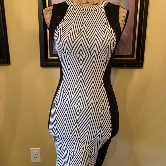 Divided by H&M Dress Black Size 4 - Picture 2 of 5